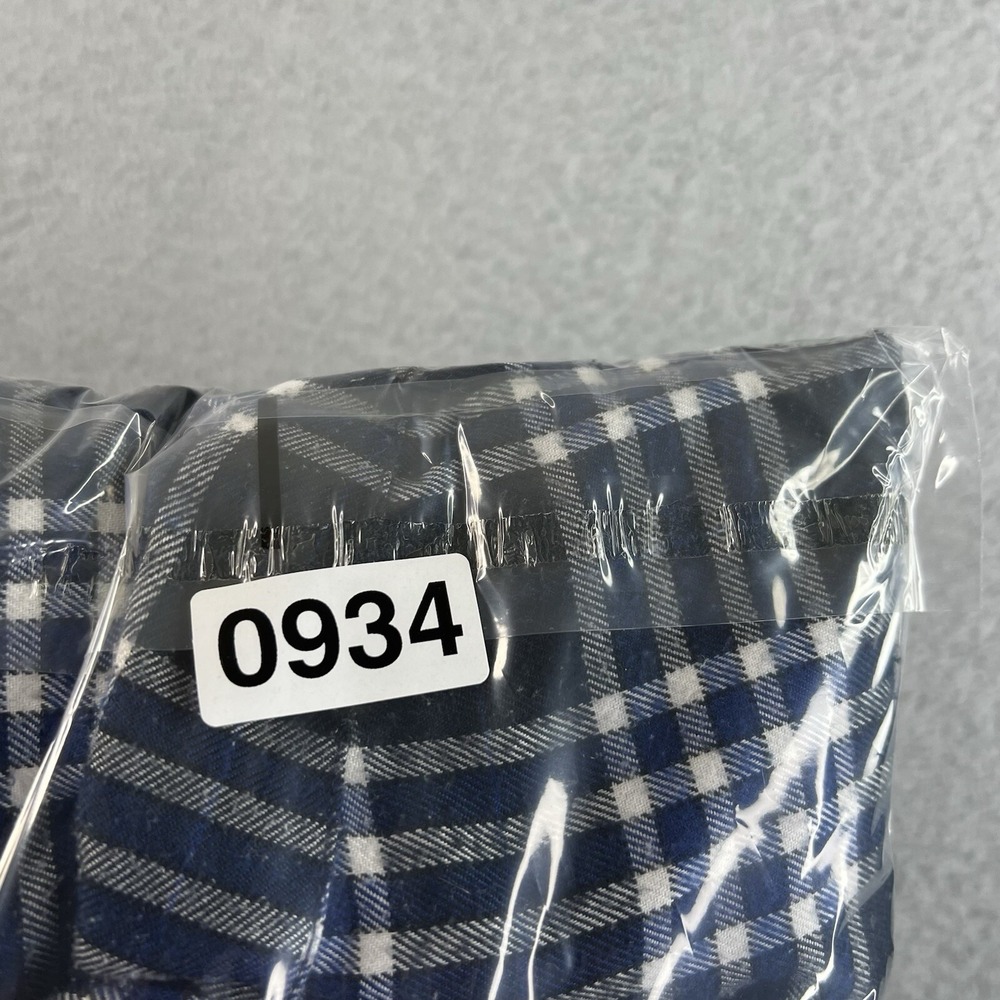 U & Shark Mens Shirt Yachting Royal Flannel Long Sleeve Size 40/Large Plaid - Picture 3 of 11